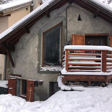 Mon Roc - Maison De Montagne Atypique Avec Vue Ла Грав Екстериор снимка