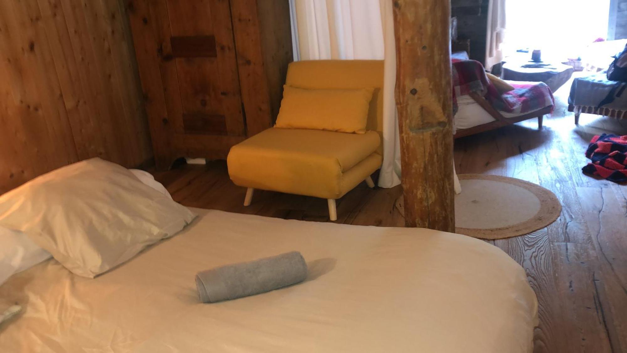 Mon Roc - Maison De Montagne Atypique Avec Vue Ла Грав Екстериор снимка