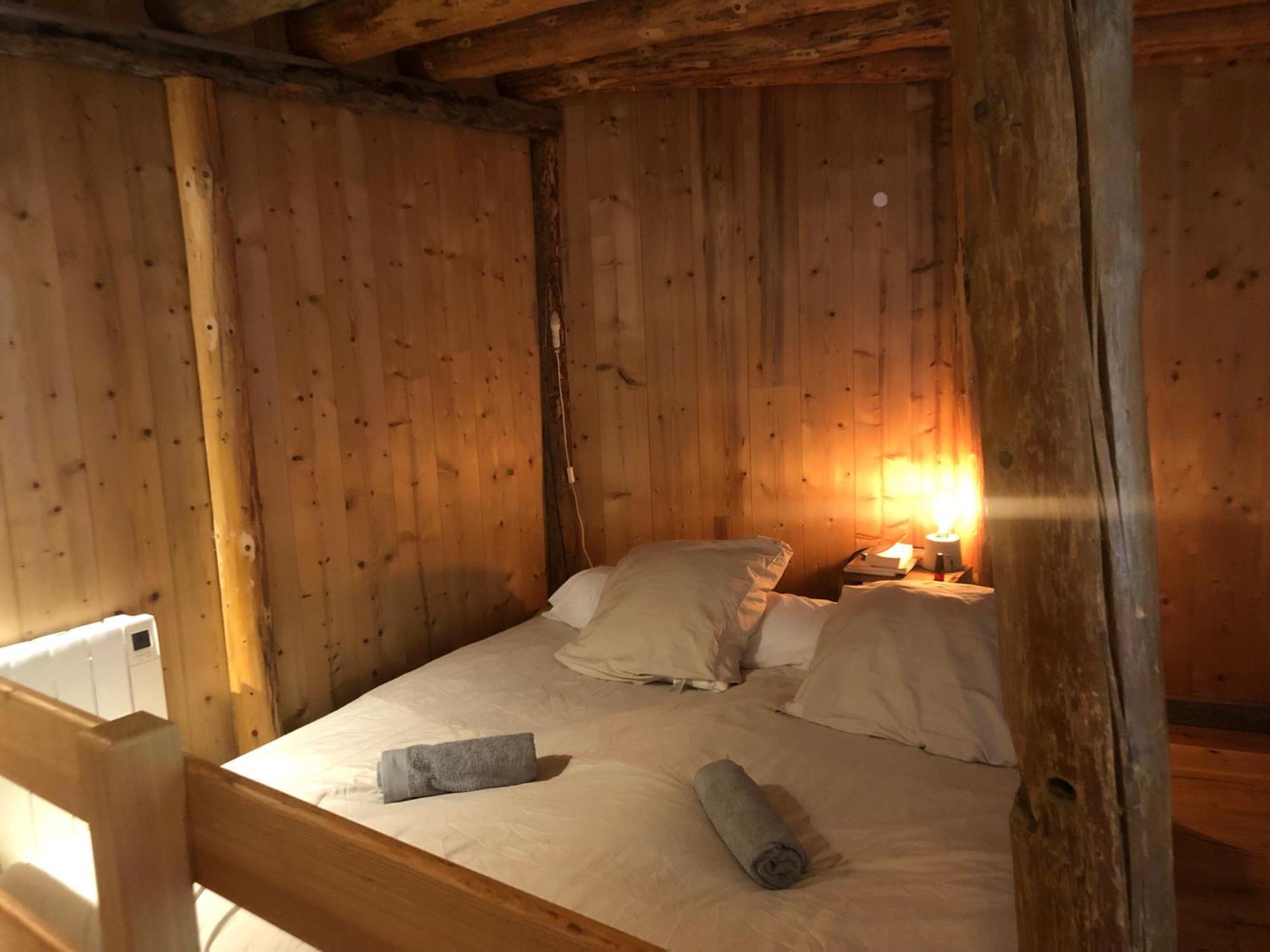 Mon Roc - Maison De Montagne Atypique Avec Vue Ла Грав Екстериор снимка